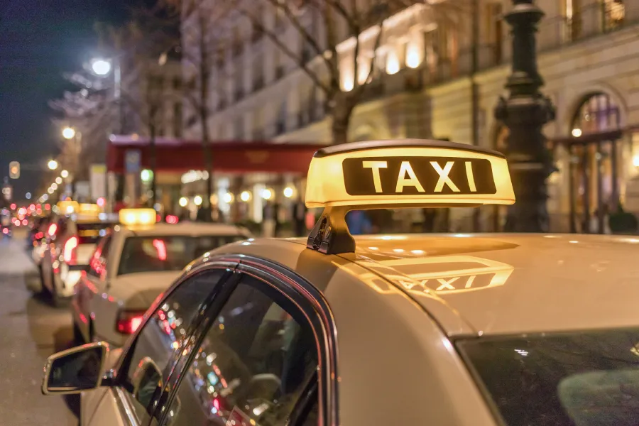 Tips for a Smooth Taxi Pick-Up Service Experience in Holly Hill, SC